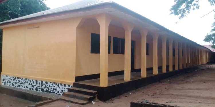 2024/2025 Valedictory Service: Out-Going Senior Secondary School Three Renovated A Block Of Six Classrooms In African Church Grammar School Abeokuta.